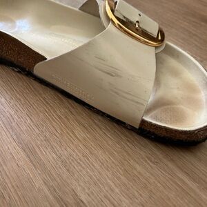 Birkenstock Women's Sandals in Cream with Gold Buckle